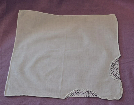 Cluster Lace Style Handkerchief